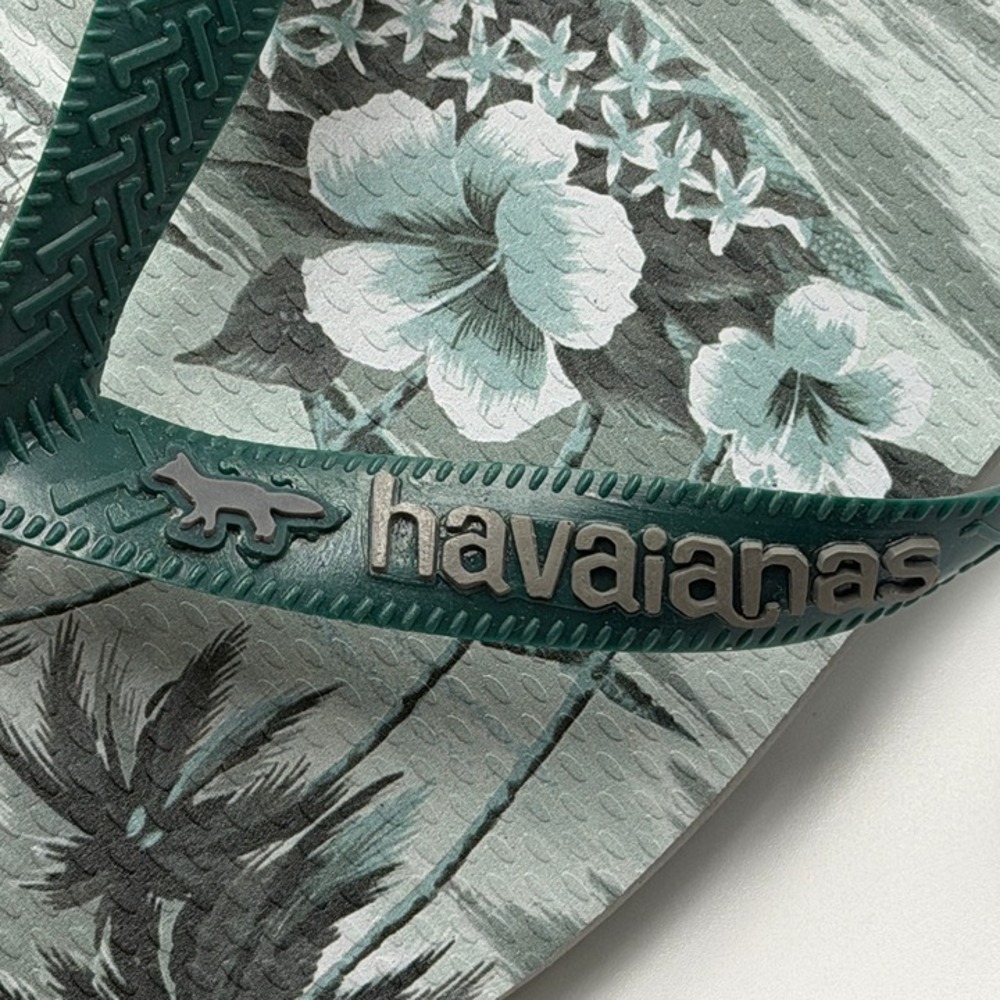 TPPR0069 W11/12 or M9/10 Maison Kitsune x Havaianas Tropical Heritage flip flops